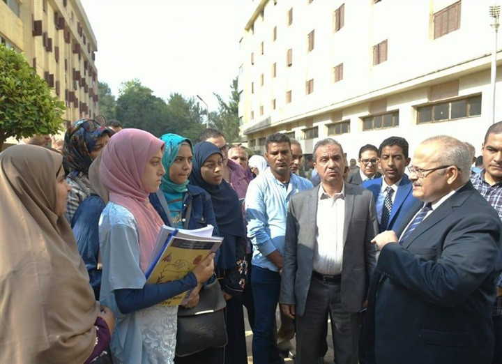 رئيس جامعة القاهرة