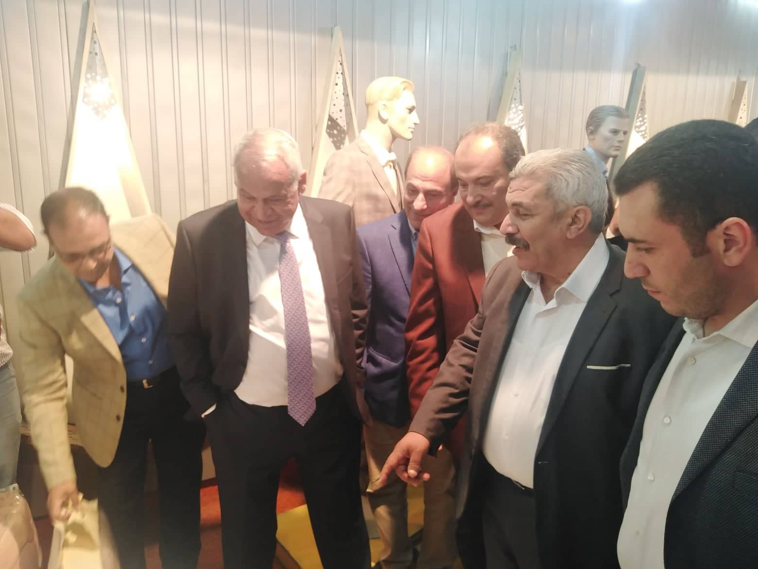 صناعة النواب تتفقد شركة الغزل والنسيج