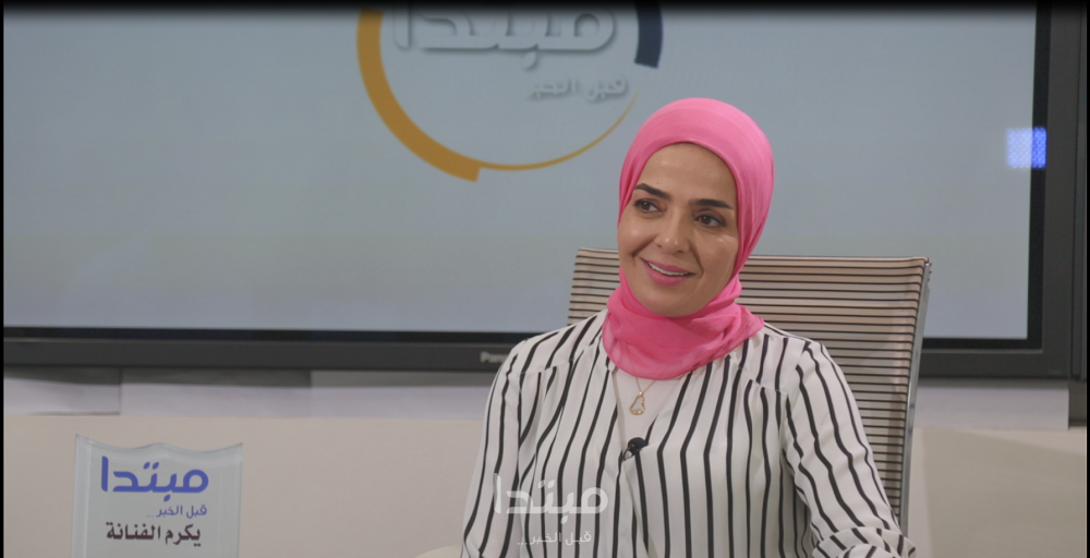 منى عبد الغنى