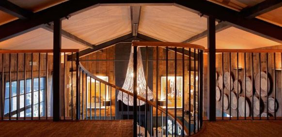 فندق Lion Lodge