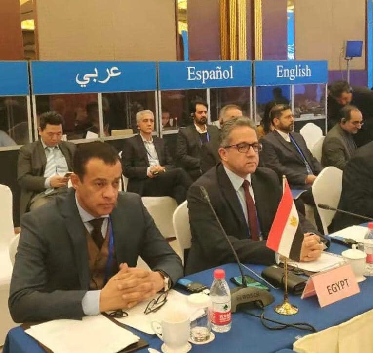 وزير الآثار الدكتور خالد العنانى