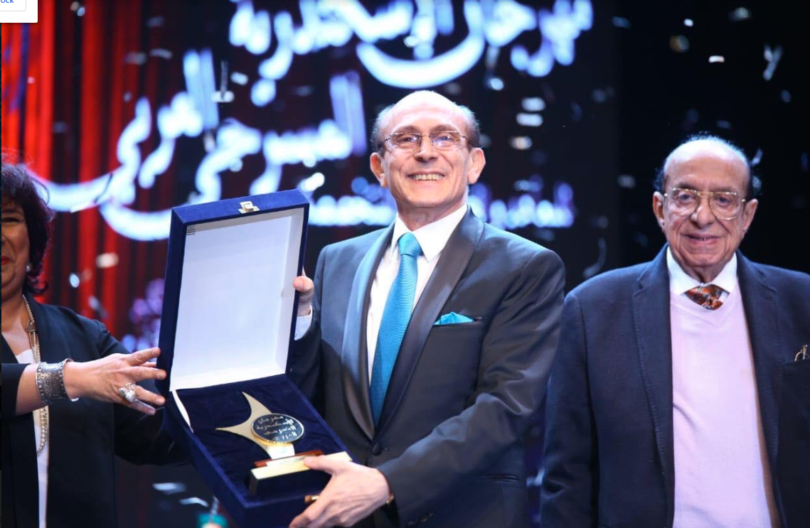 محمد صبحى فى مهرجان الإسكندرية المسرحى العربى