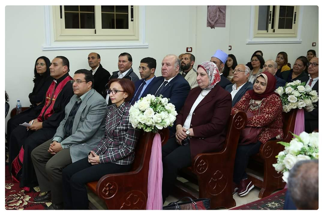 رئيس الطائفة الإنجيلية يشارك فى تدشين كنيسة الإيمان بالإسكندرية
