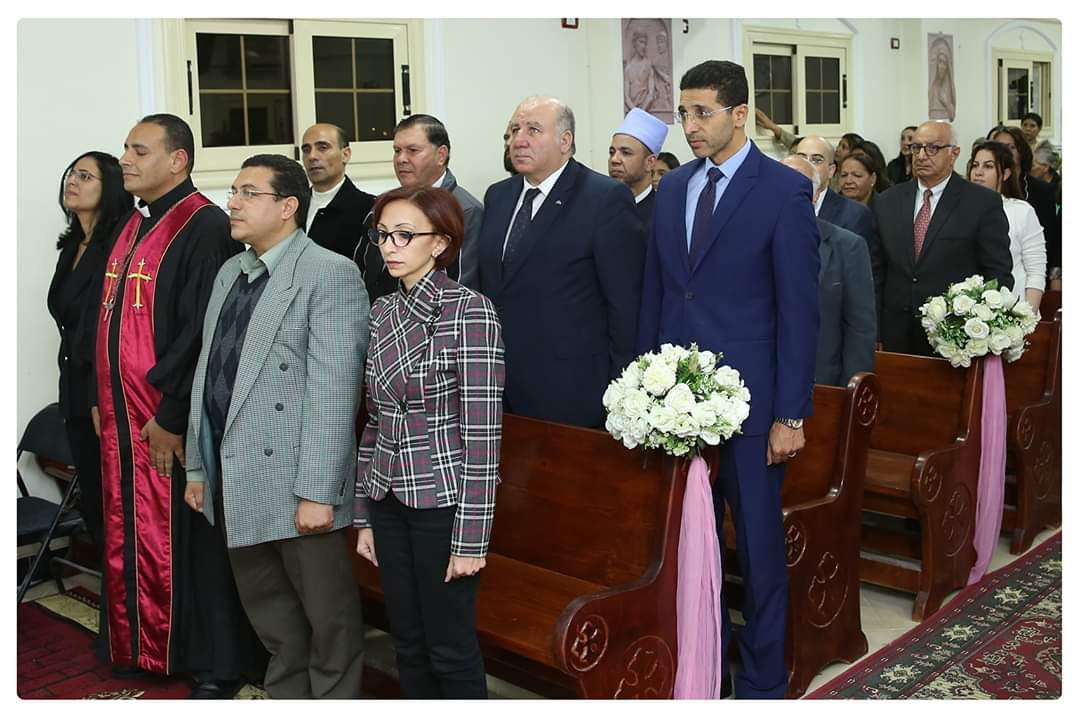 رئيس الطائفة الإنجيلية يشارك فى تدشين كنيسة الإيمان بالإسكندرية