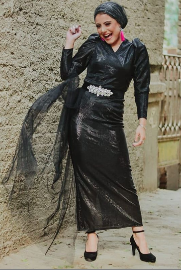 فساتين سواريه