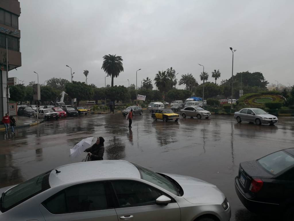 أمطار غزيرة على الإسكندرية