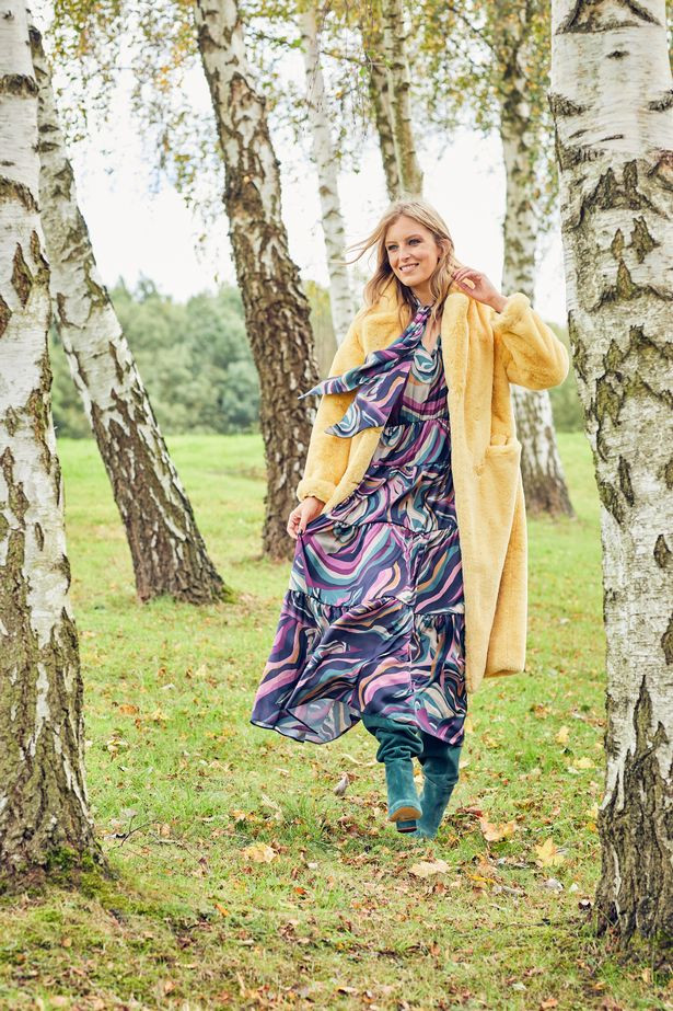 معاطف