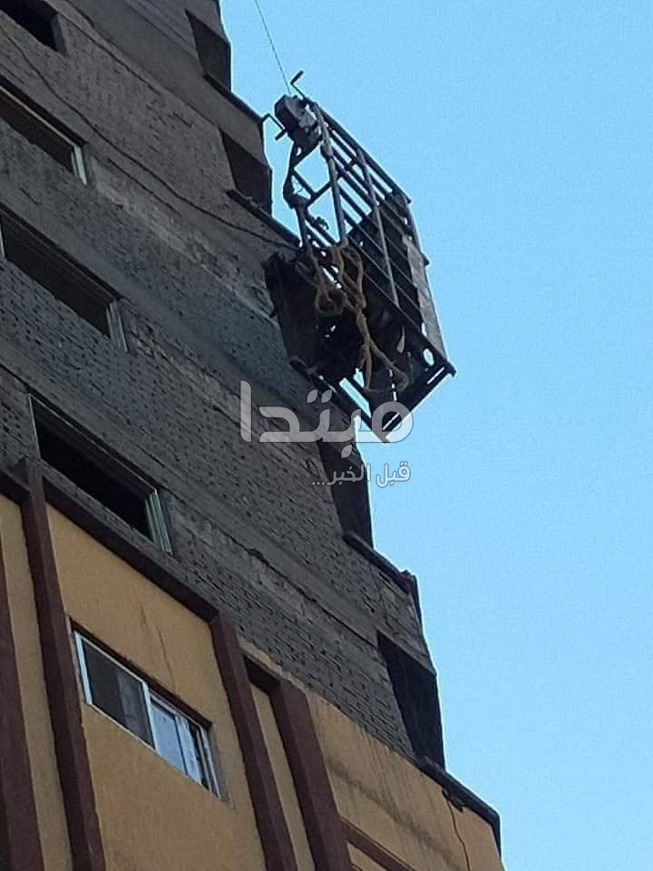 مصرع عاملى بناء