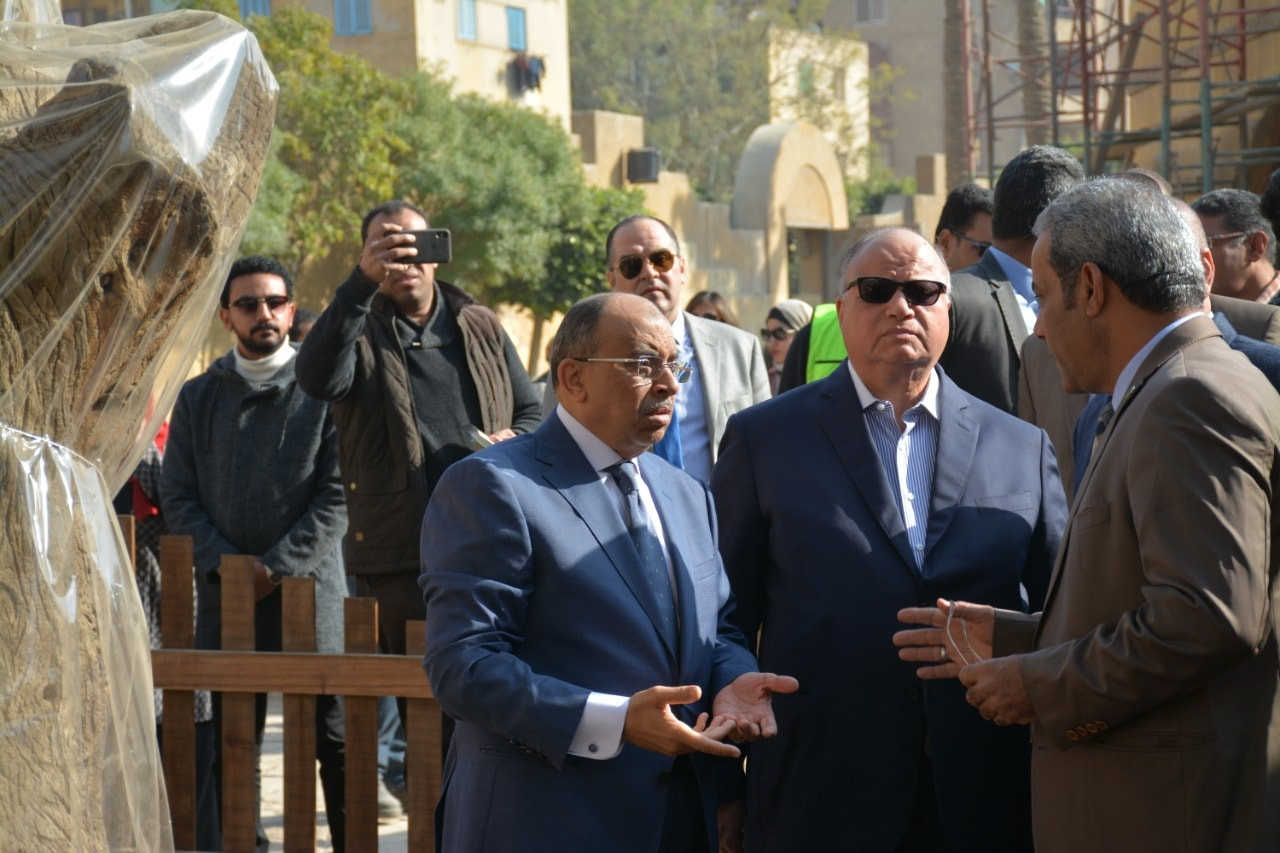 وزيرا التنمية المحلية والسياحة والآثار