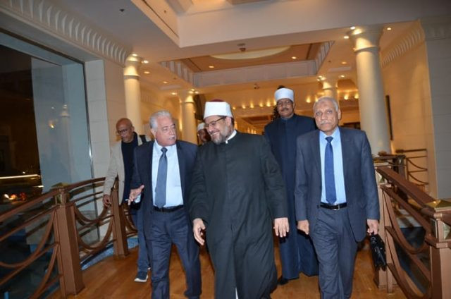 فودة ووزير الأوقاف
