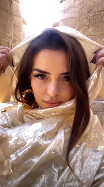ديمى روز