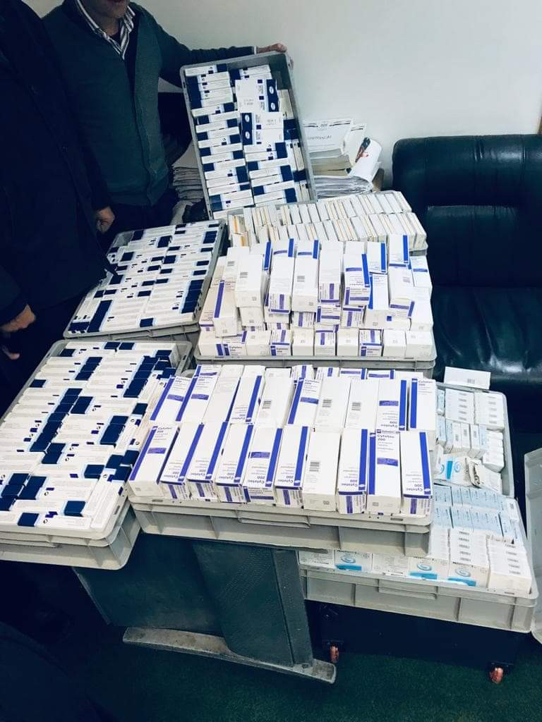 تهريب كمية كبيرة من الأدوية البشرية