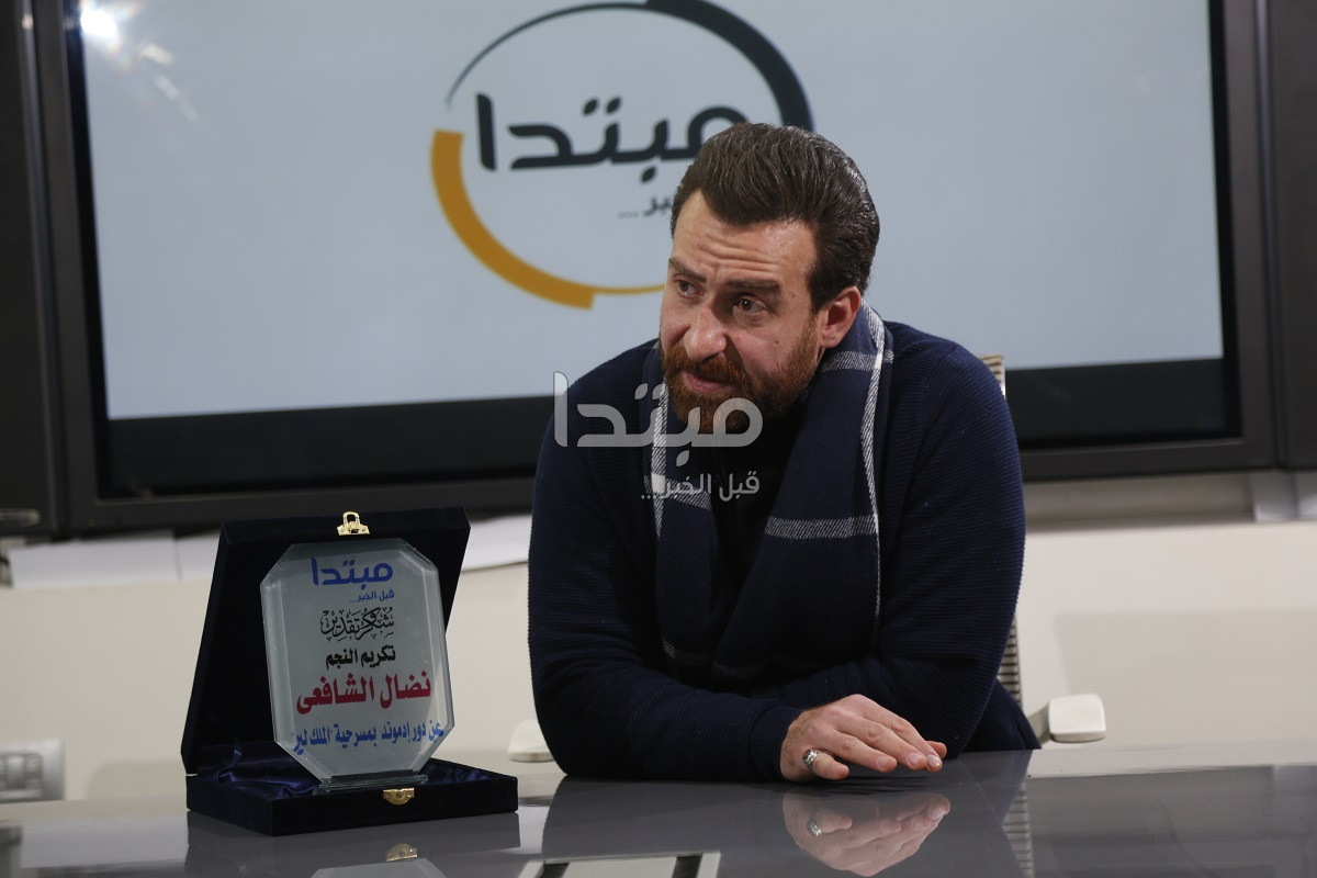 نضال الشافعى