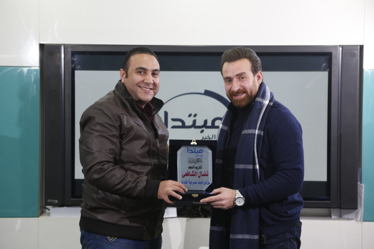 نضال الشافعى