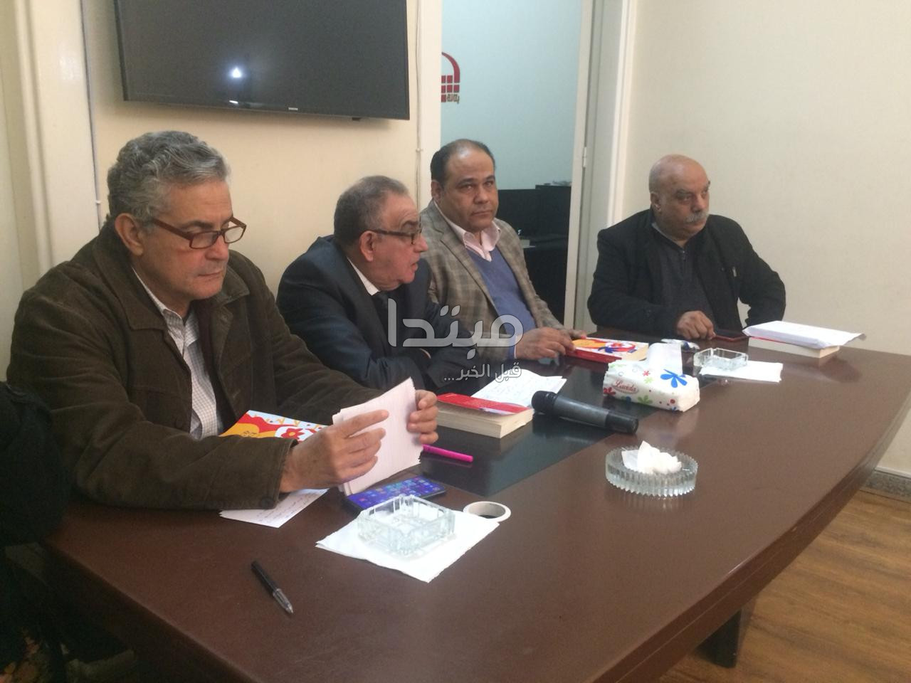 حفل مناقشة رواية خطوط شائكة