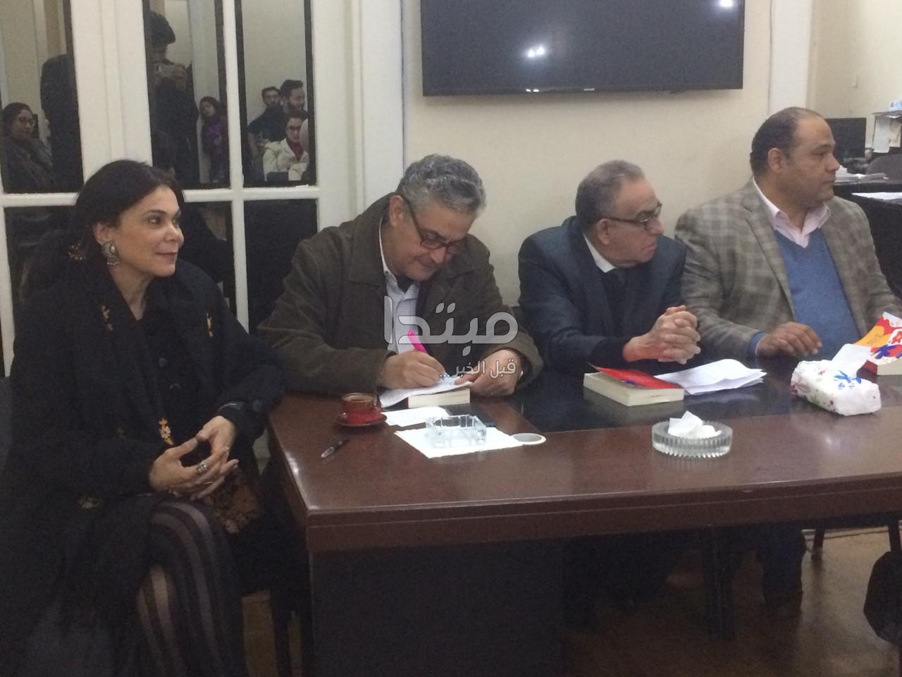 حفل مناقشة رواية خطوط شائكة