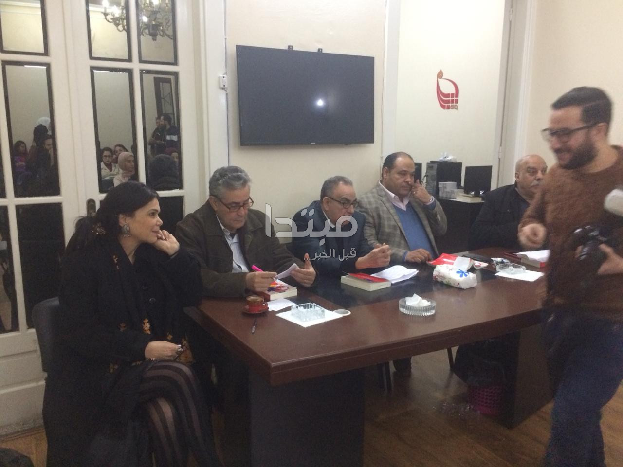 حفل مناقشة رواية خطوط شائكة