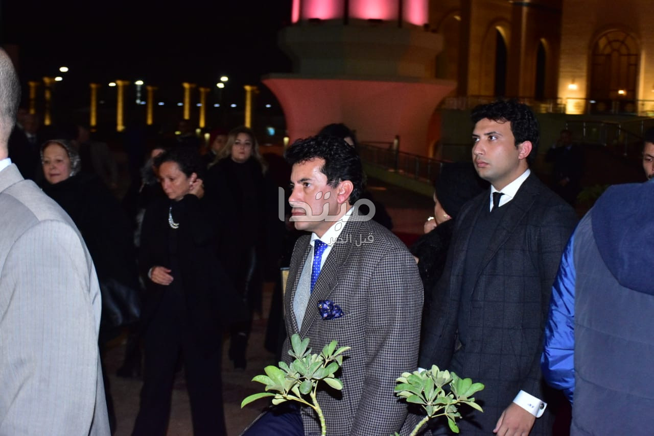 عزاء نجل مايا مرسى