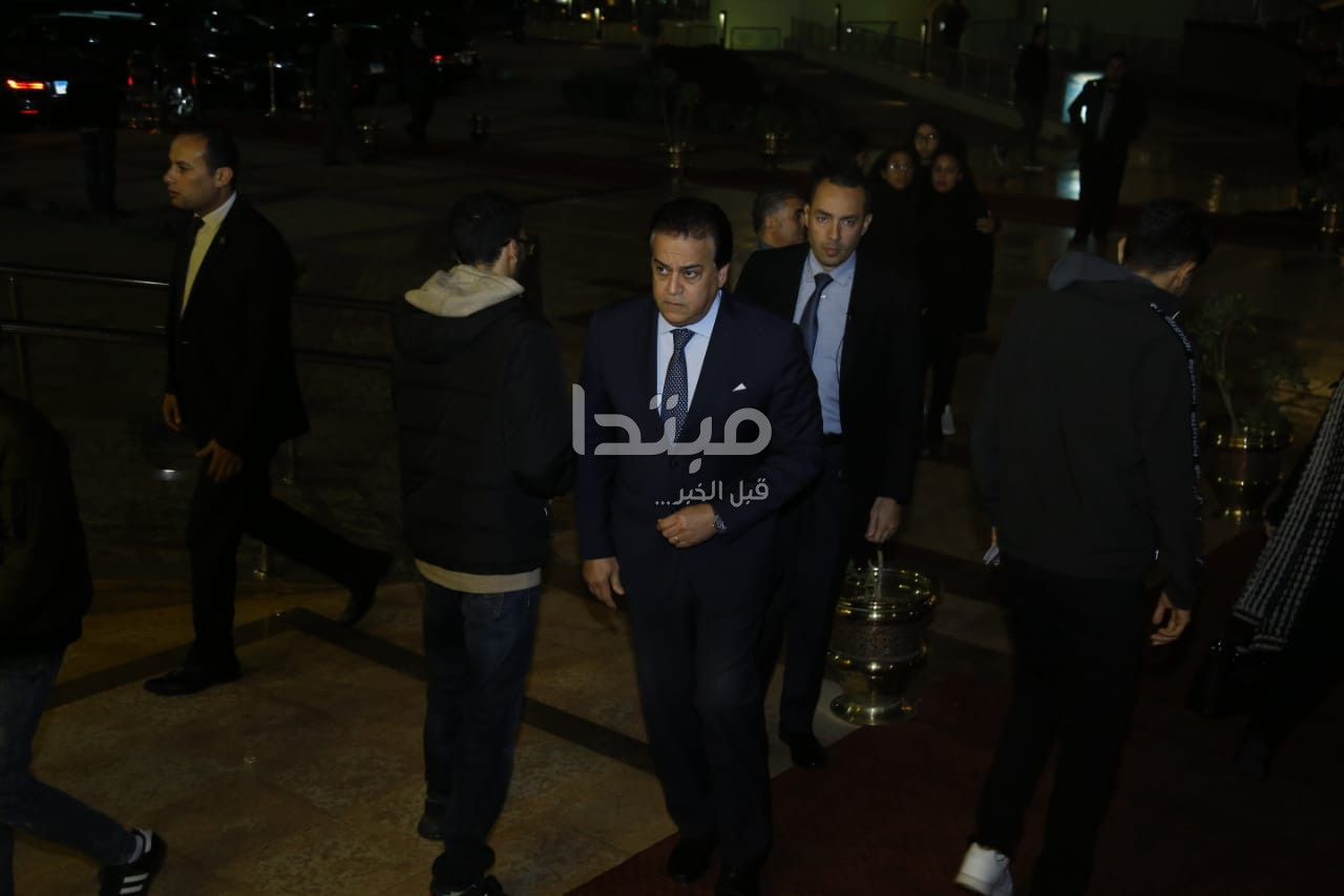 عزاء نجل مايا مرسى