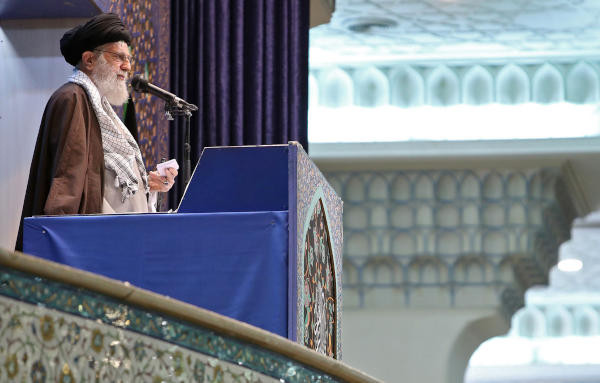 خامنئى يخطب لصلاة الجمعة لأول مرة منذ 8 سنوات