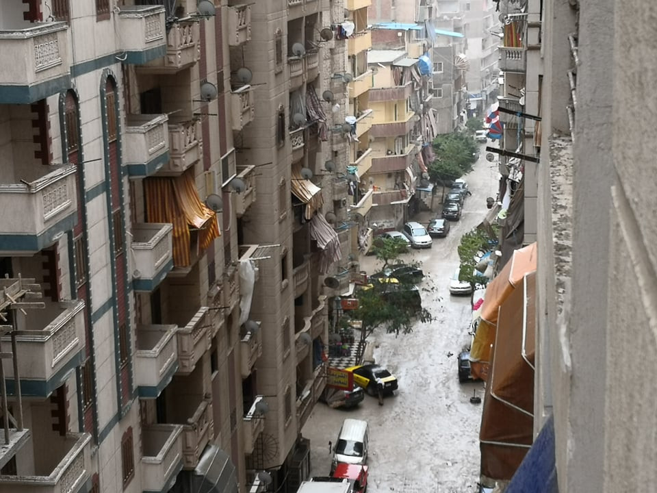 أمطار غزيرة على الإسكندرية