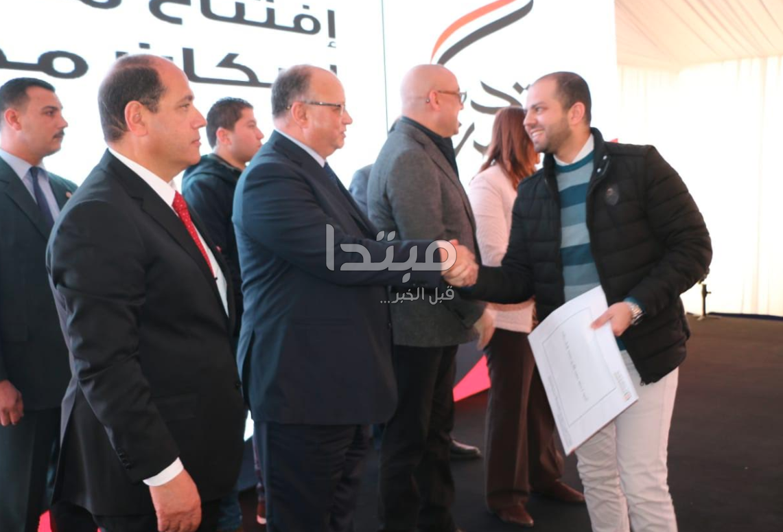 وزير الإسكان ومحافظ القاهرة