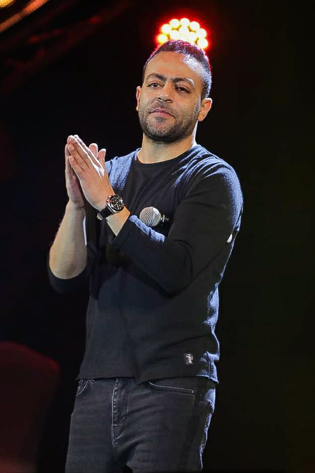 تامر عاشور