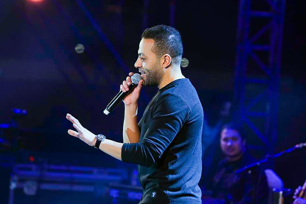 تامر عاشور