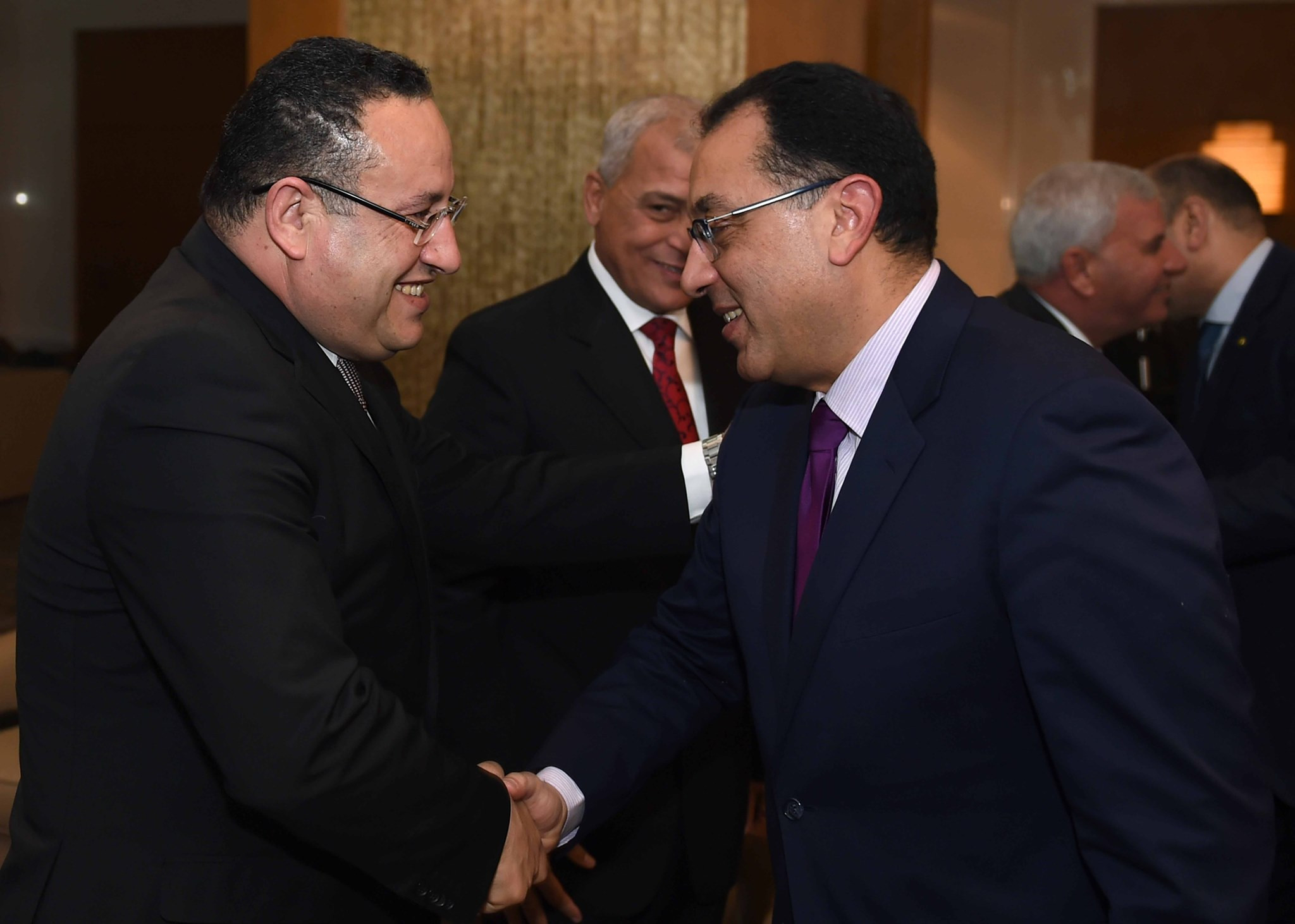 مدبولى والمحافظين السابقين