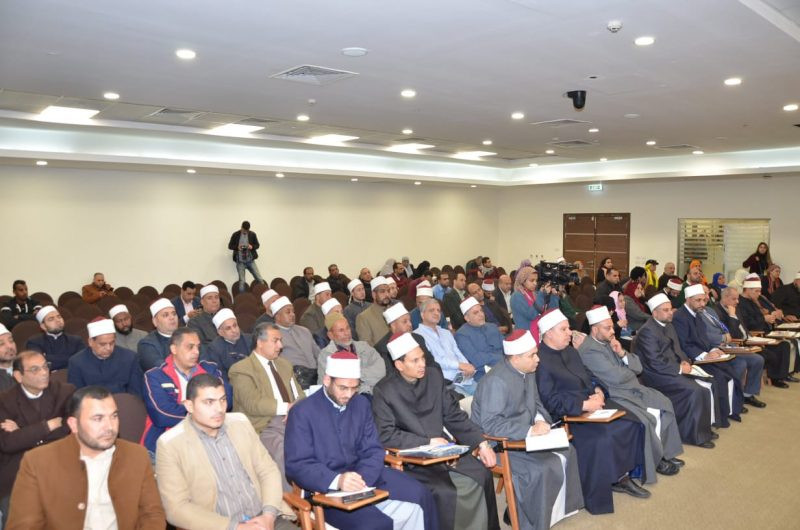 وزير الأوقاف فى معرض الكتاب