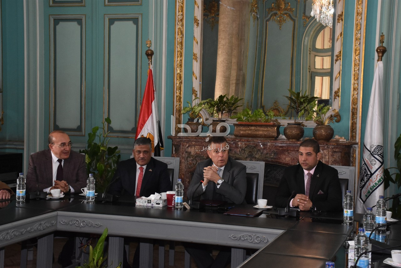 جامعة عين شمس