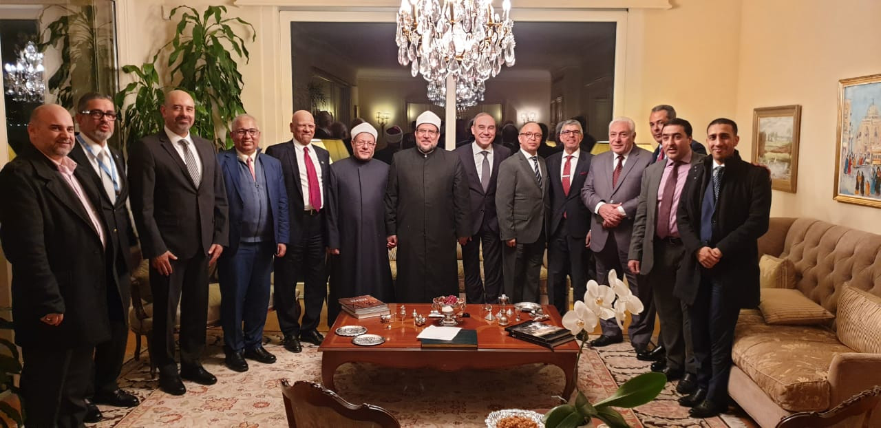 وزير الأوقاف يلتقى عددا من السفراء العرب فى جنيف