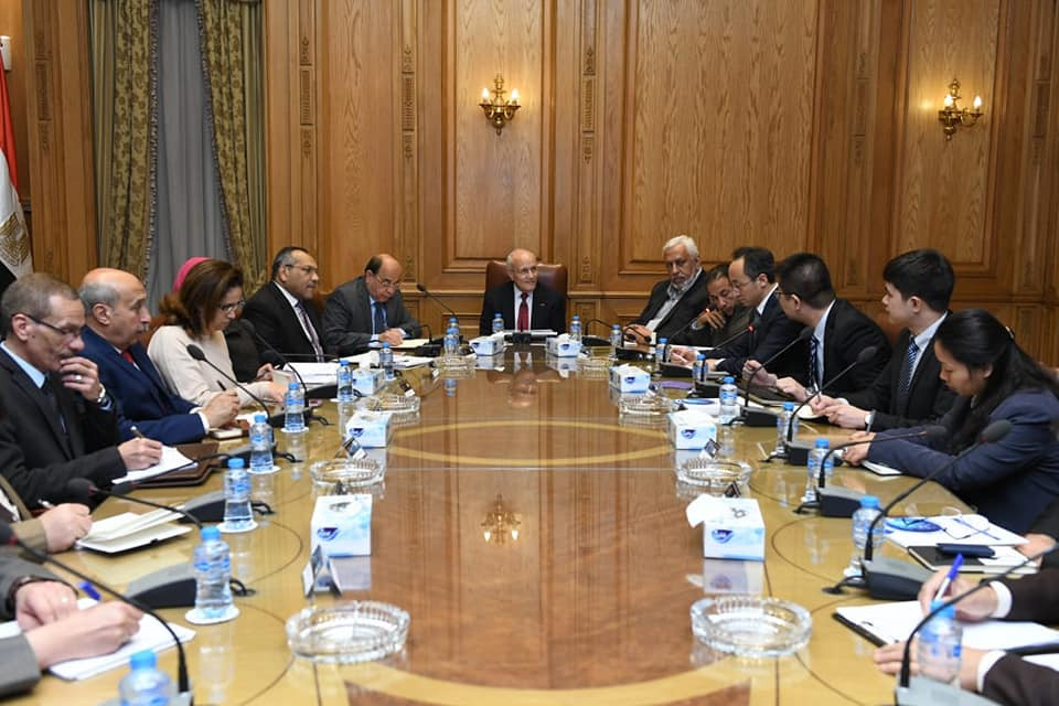 وزير الإنتاج الحربى