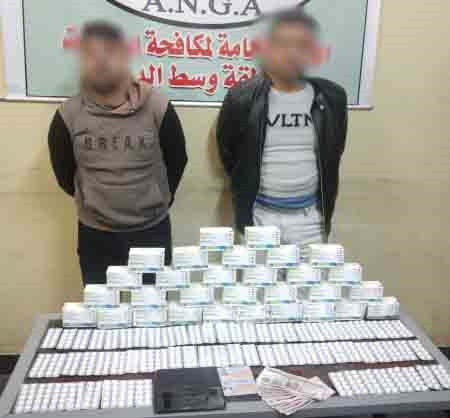 تشكيلان عصابيان فى البحيرة