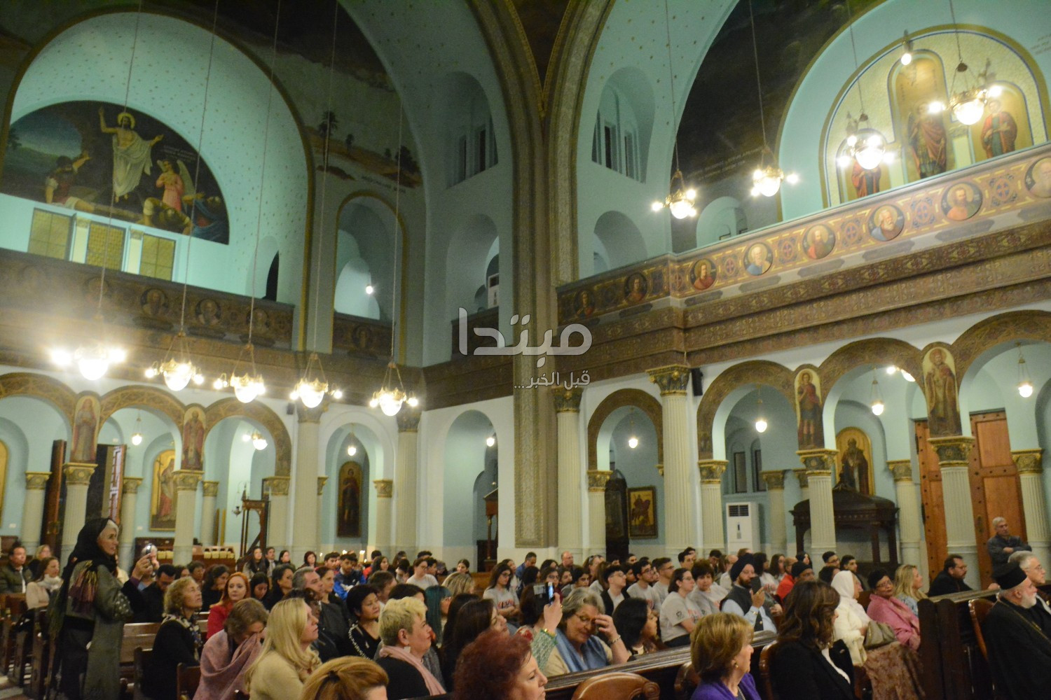 وزيرة الهجرة فى زيارة إلى كنيسة القديس قسطنطين والقديسة هيلانة