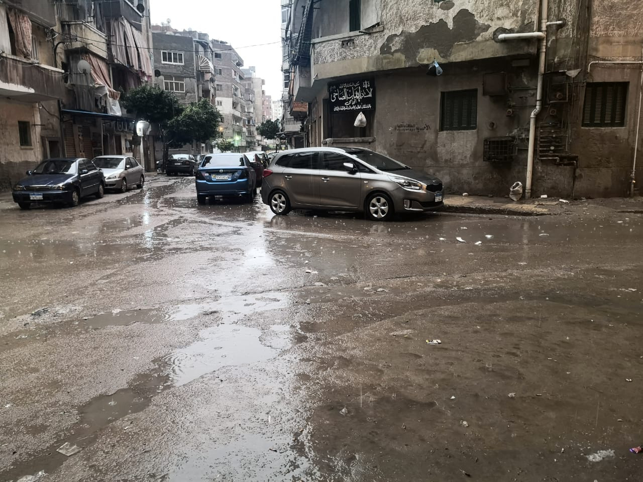 أمطار رعدية تضرب الإسكندرية