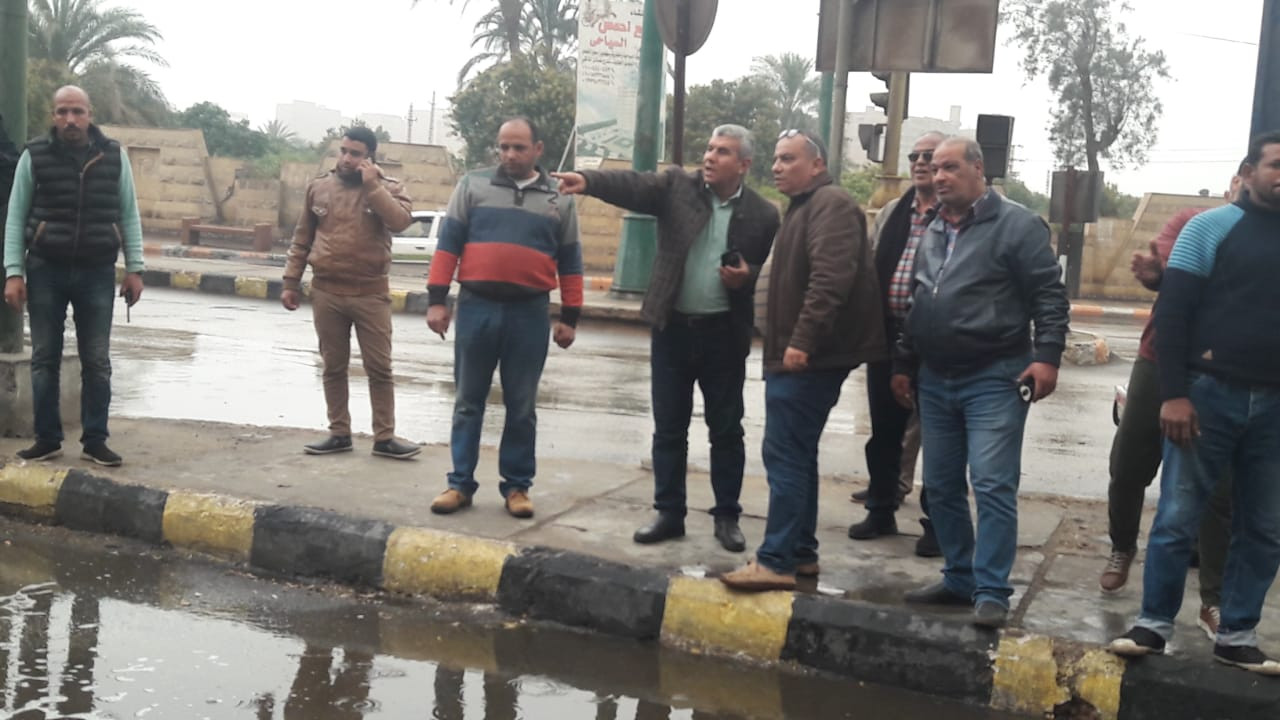 أعمال سحب المياه بالمحافظات