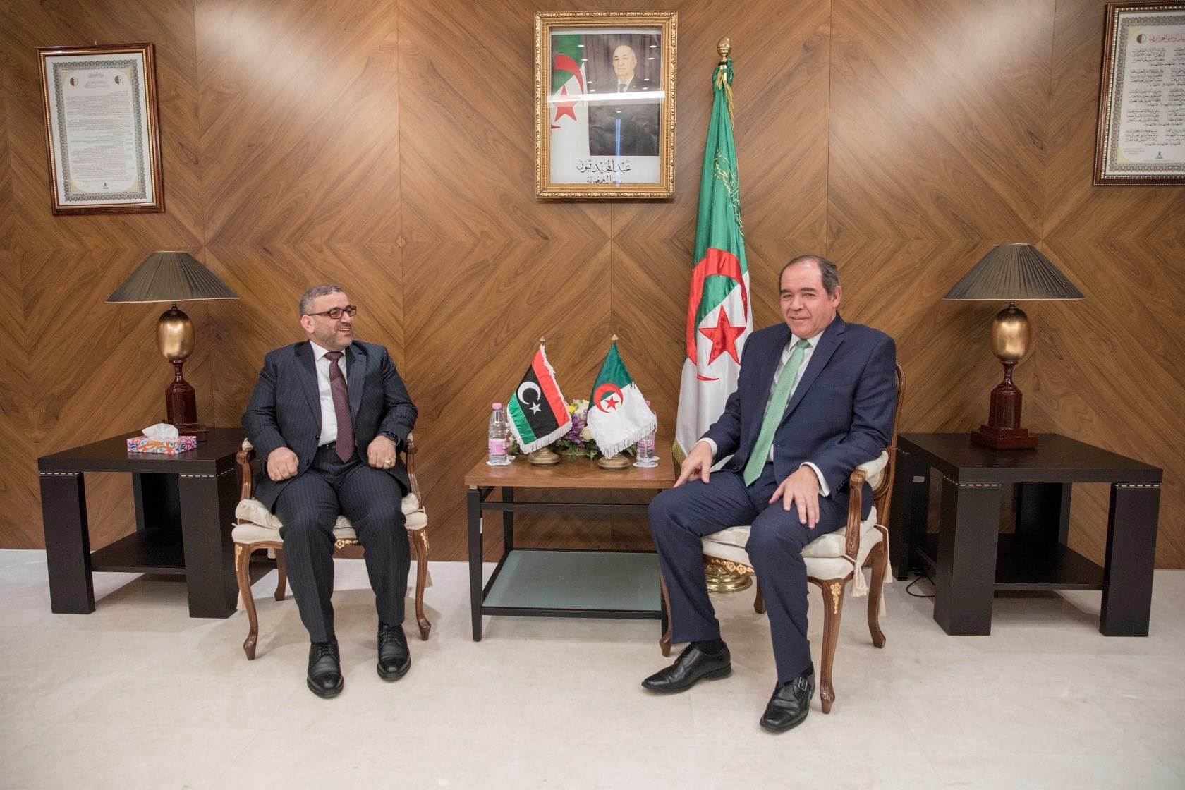 زيارة المشرى للجزائر