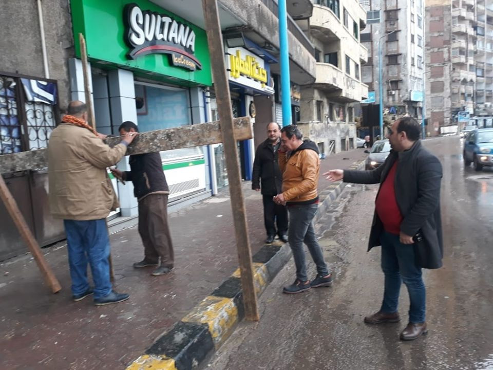 انهيار جزئي بعقار بالإسكندرية