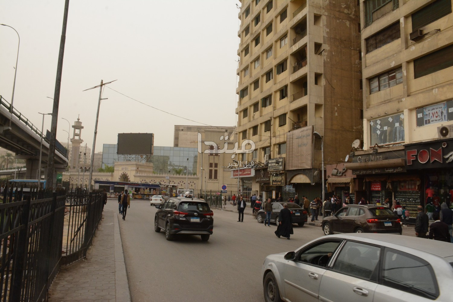 إخلاء سوق العتبة من الباعة الجائلين