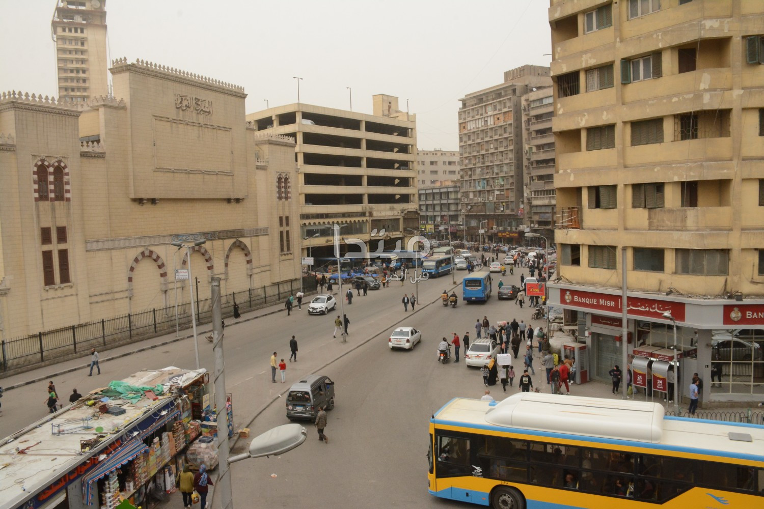 إخلاء سوق العتبة من الباعة الجائلين