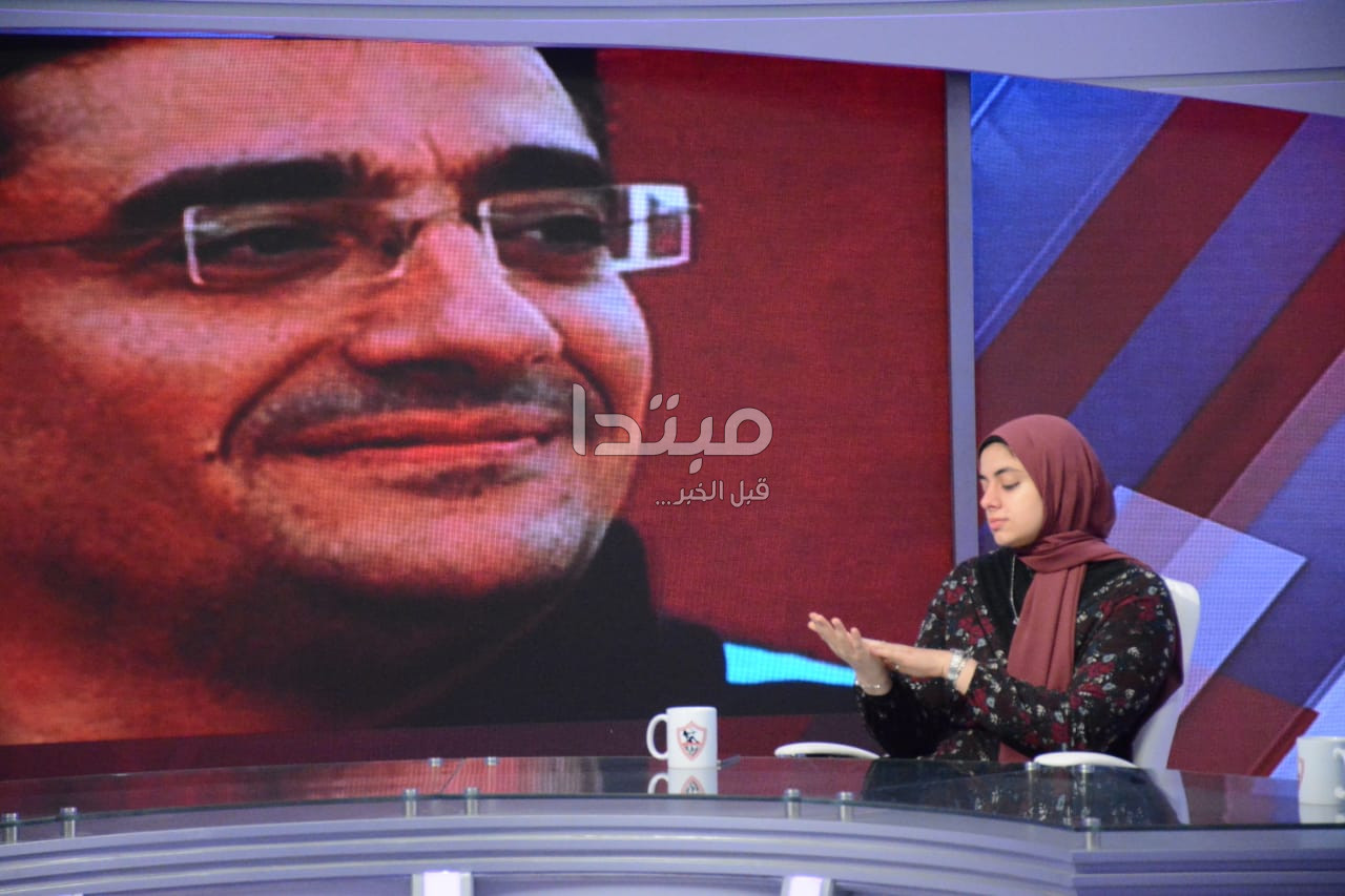ابنة محمد السباعى
