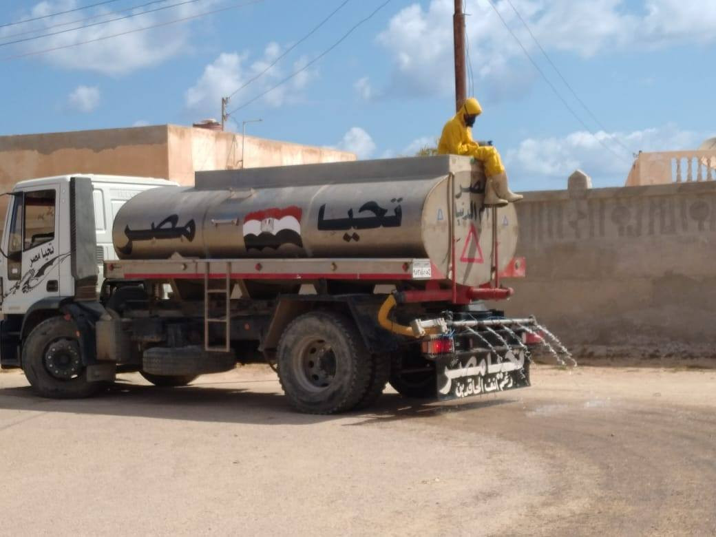 فريق تطهير وتعقيم