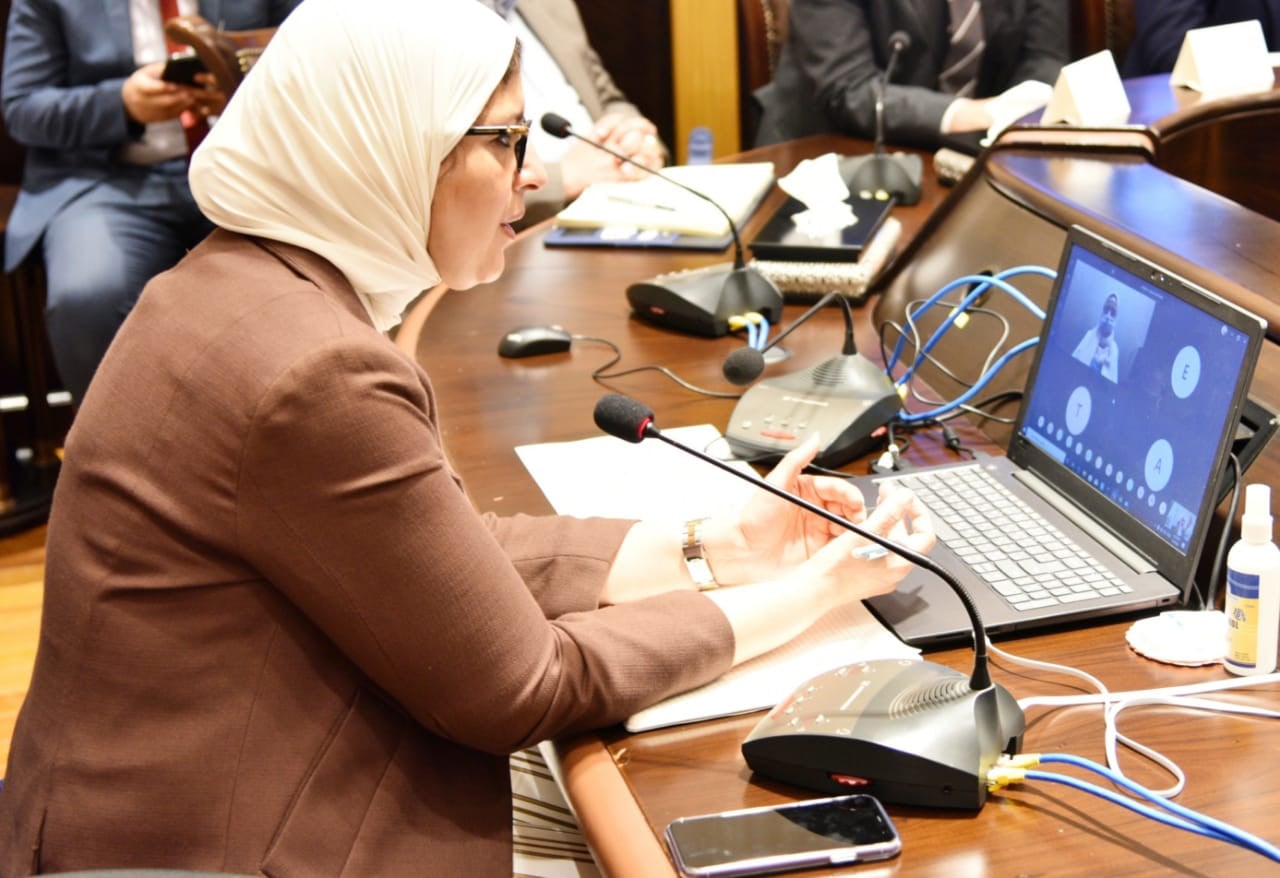 وزيرة الصحة
