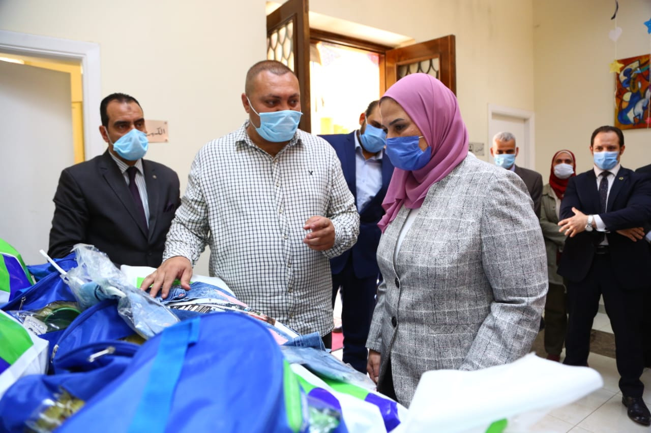 نيفين القباج وزيرة التضامن الاجتماعى