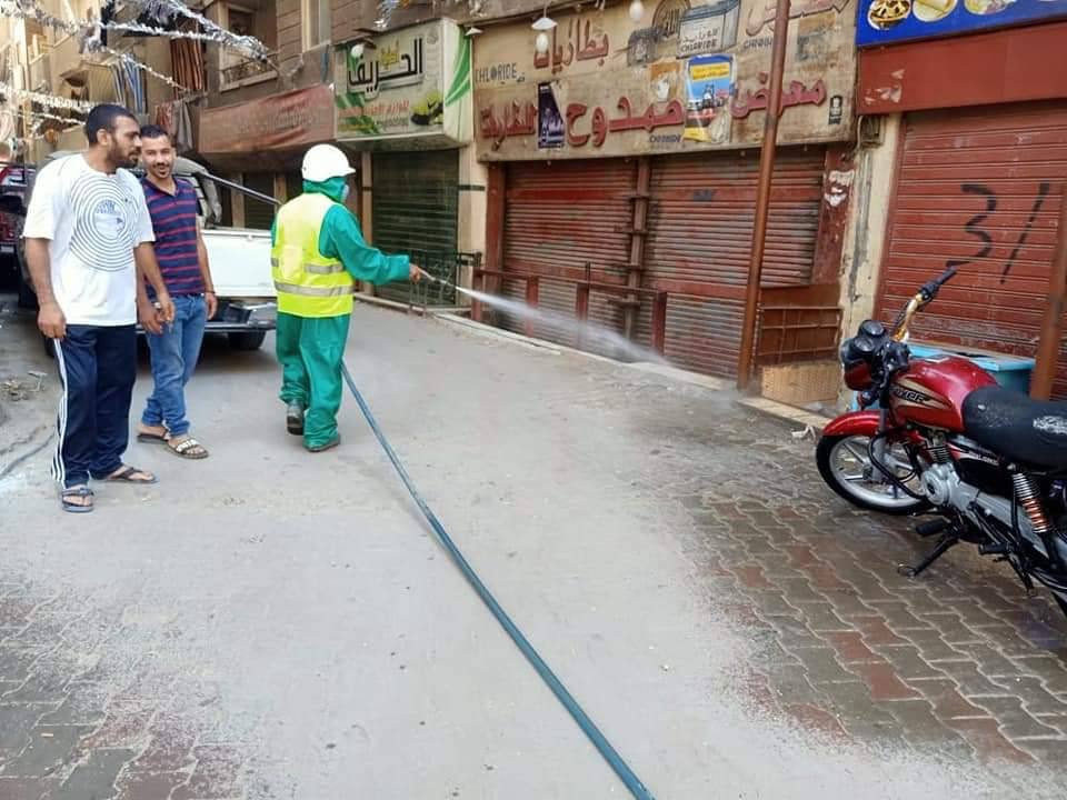 تطهير وتعقيم شوارع الجيزة