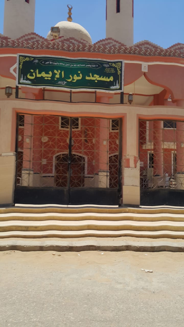 غلق المساجد