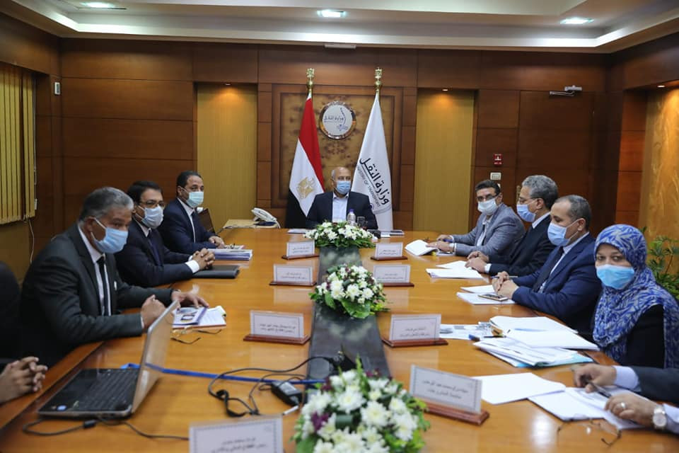 وزير النقل كامل الوزير