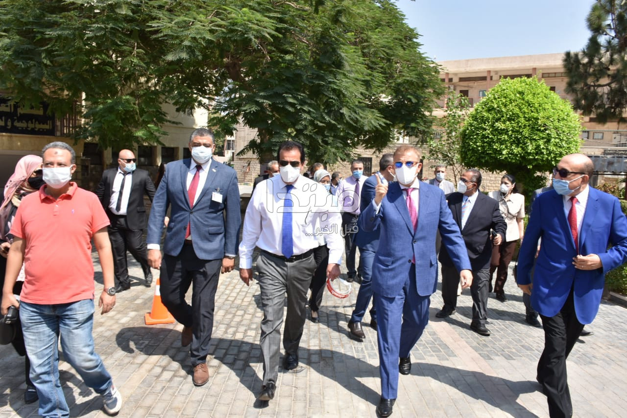 خالد عبد الغفار وزير التعليم العالى