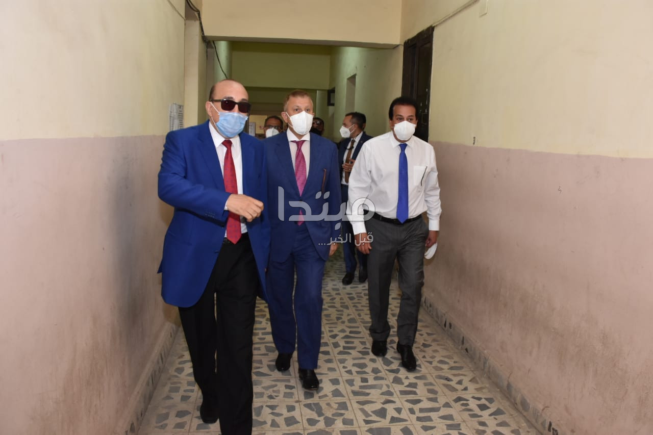 خالد عبد الغفار وزير التعليم العالى